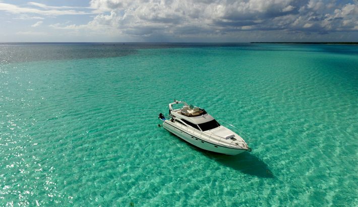 How Much Does It Cost To Charter A Yacht In Tulum?
